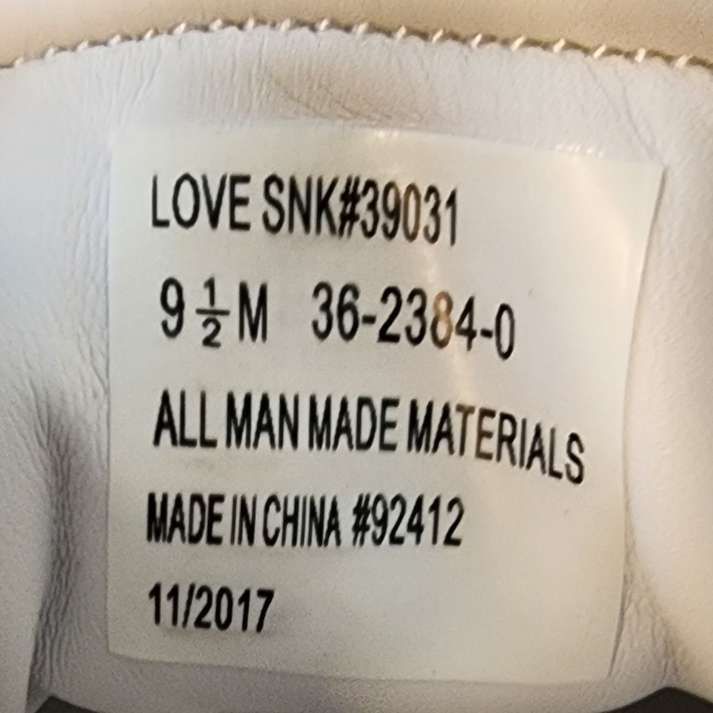 Ellos Love White Sneakers Shoes Women's 9.5M Casual Athletic Metallic Accents - Picture 6 of 6